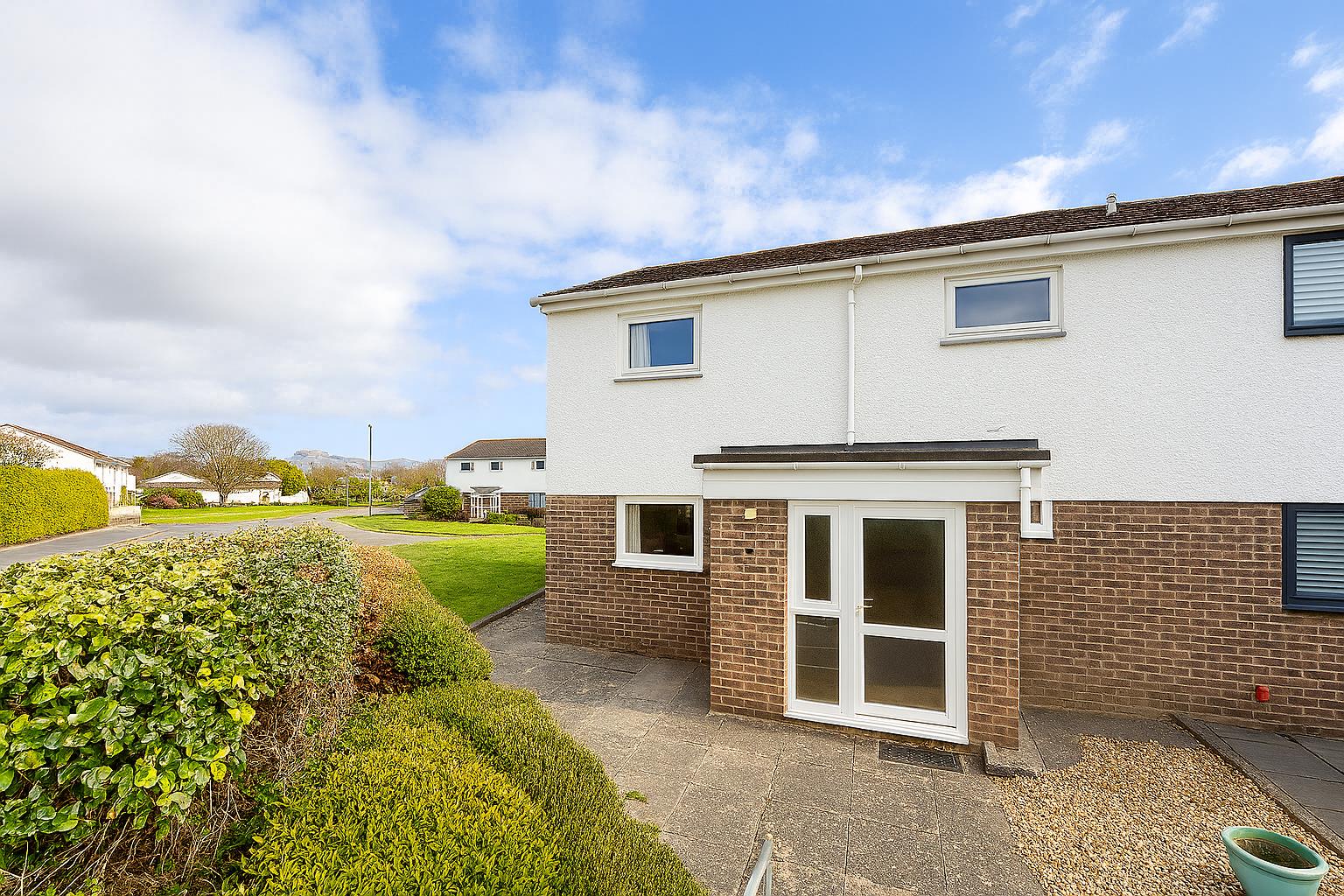 Gwaen Ganol, Criccieth